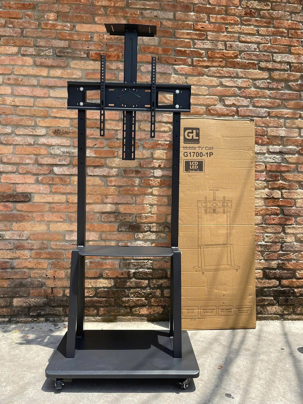 Hình ảnh thực tế của giá treo tivi di động G1700-1P